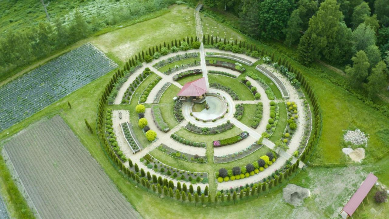 Dveseles Veldzes Darzs 호텔 Ziemupe 외부 사진